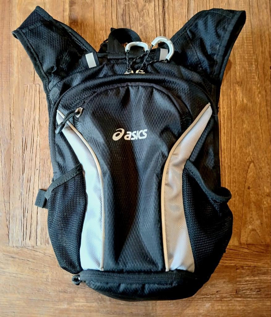 Asics, sac à dos de randonnée, Bijoux, Sacs & Beauté, Sacs | Sacs à dos, Autres marques, Enlèvement ou Envoi, Moins de 25 cm, 30 à 45 cm