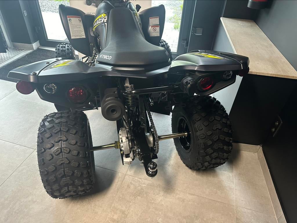 Nieuwe Kymco Maxxer 300, Motoren, 300 cc, 1 cilinder, 12 t/m 35 kW