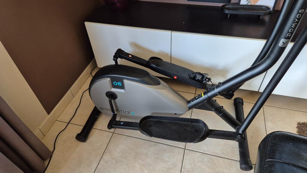 Crosstrainer Domyos Essential + 06, Synthétique, Enlèvement, Utilisé, Jambes
