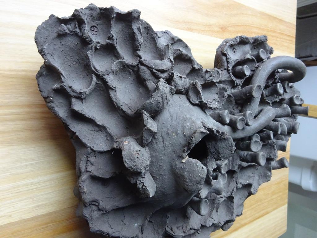 César Bailleux, keramiek, 57 x 31 cm, le volcan 1982, Enlèvement