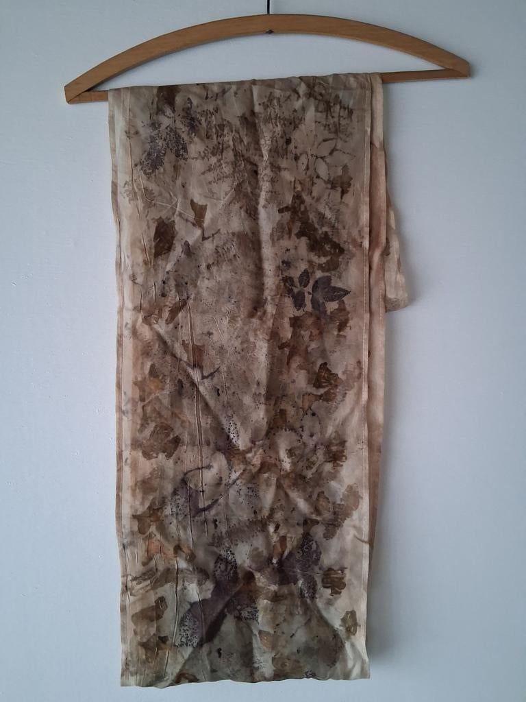 Foulard (loop/dicht gestikt) Les jardins d'Ila, Enlèvement ou Envoi