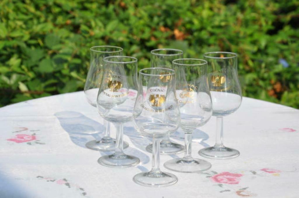 § 6 verres sur pied pour liquoreux, Enlèvement ou Envoi, Comme neuf, Verre, Verre ou Verres