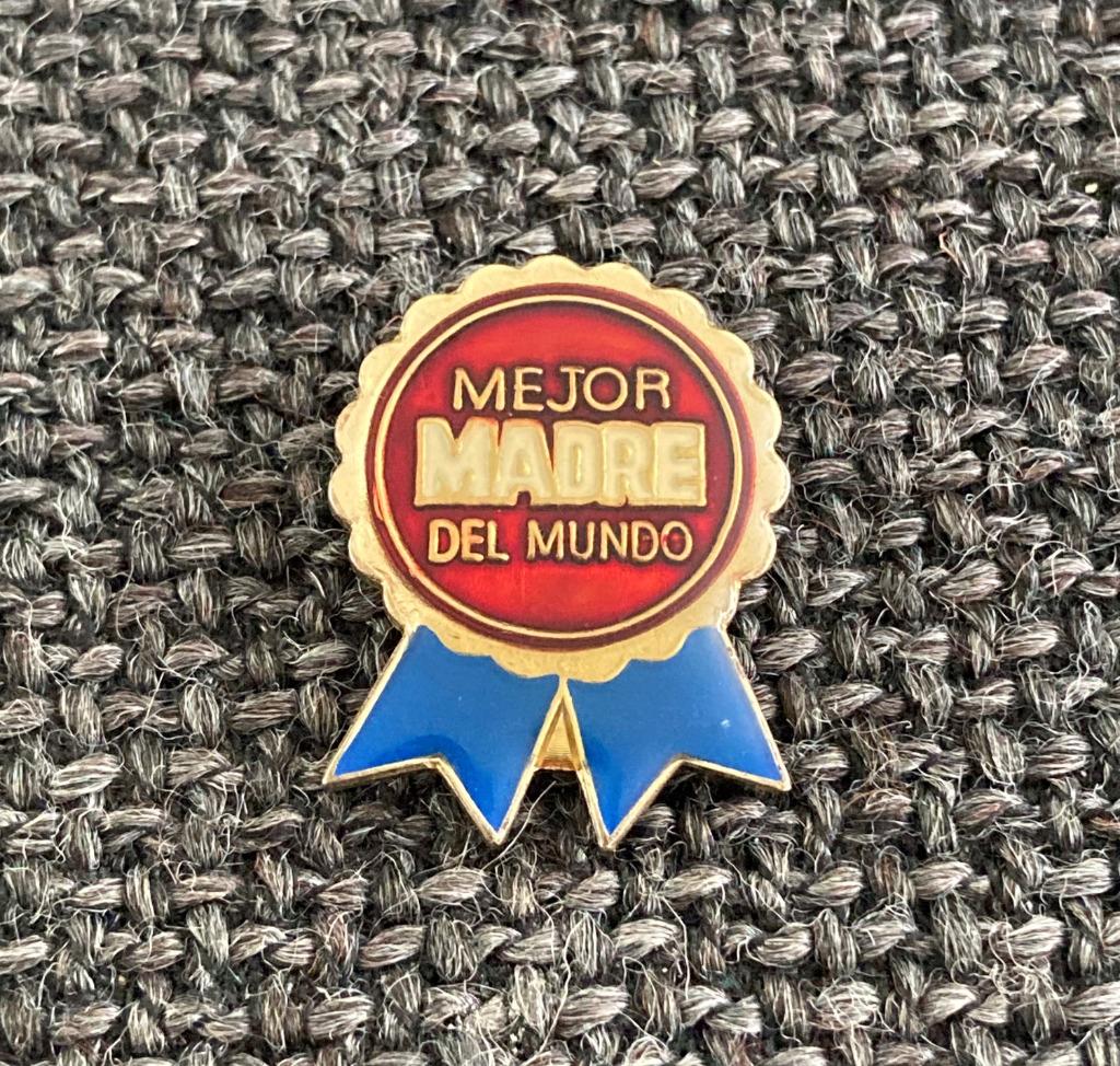 PIN - MEJOR MADRE DEL MUNDO, Envoi, Utilisé, Autres sujets/thèmes, Insigne ou Pin's