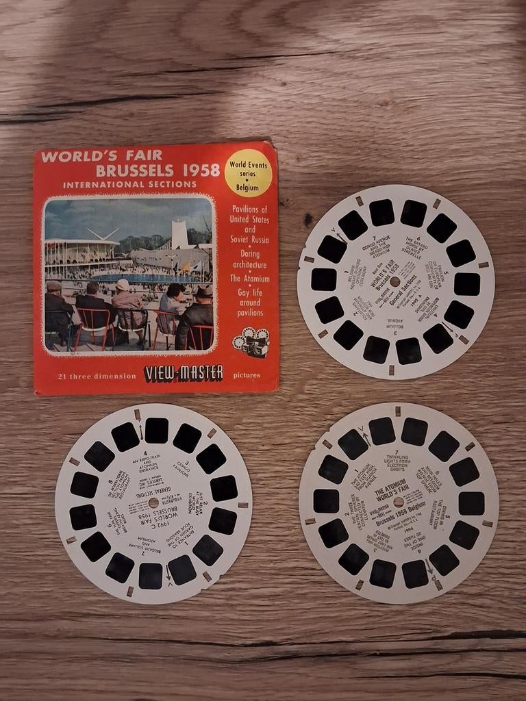 View-master : world's fair international sections, Verzamelen, Speelgoed, Verzenden
