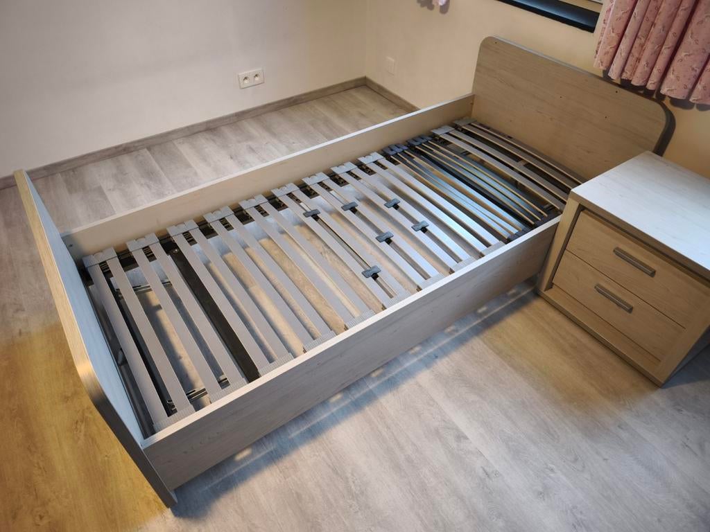 Babykamer met meegroeibed, Kinderen en Baby's, Kinderkamer | Complete kinderkamers, Ophalen, Zo goed als nieuw
