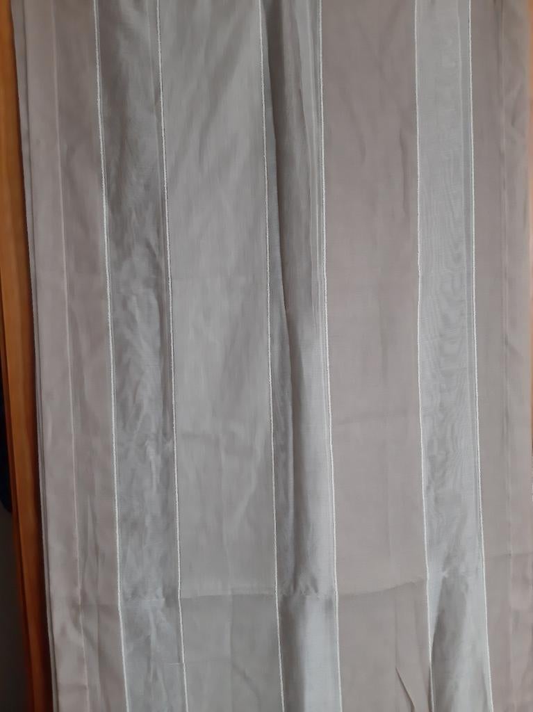 Gordijnen( transparant), Ophalen of Verzenden, Zo goed als nieuw, Beige