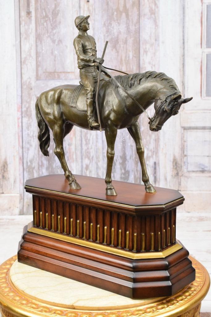 Prachtig Enorme Bronzen Beeld Jockey op een Paard, Verzenden, Brons
