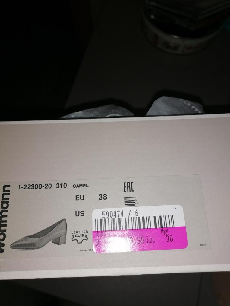 Beige dames schoenen merk tamaris maat 38, Beige, Dansschoenen, Zo goed als nieuw, Ophalen