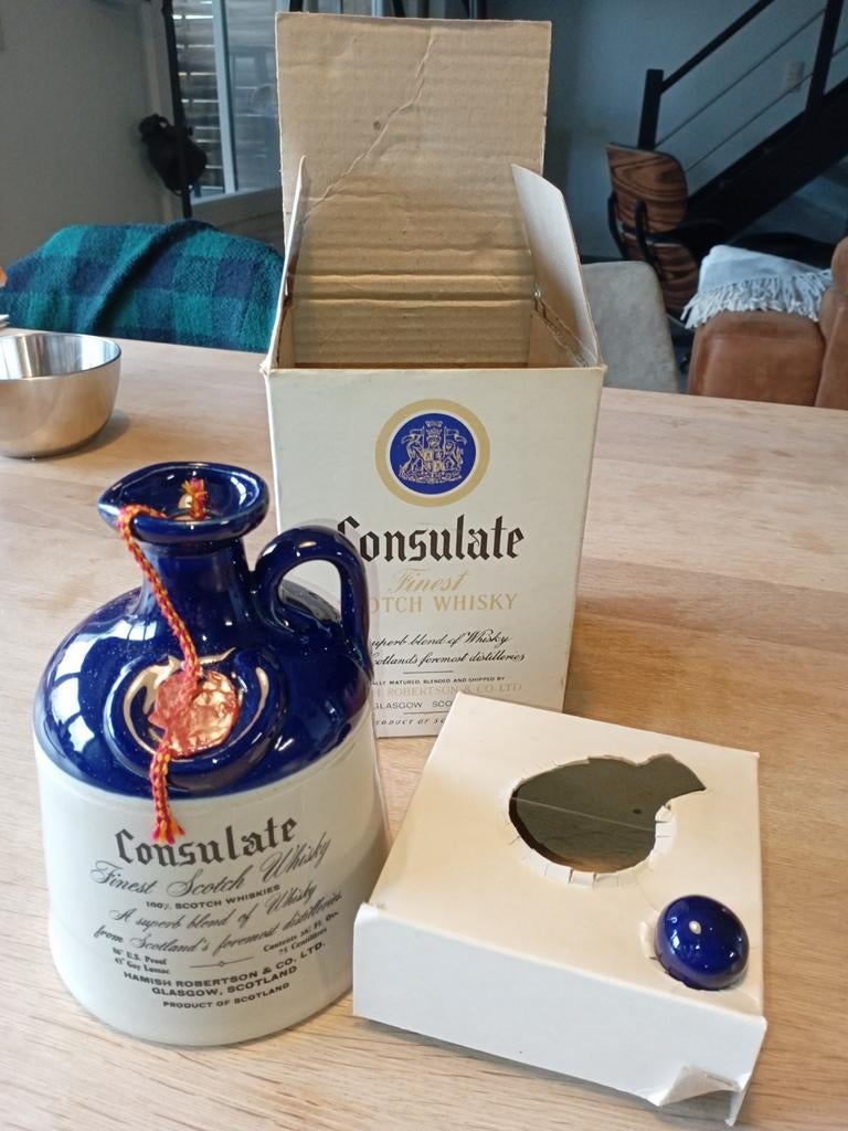 Consulate Scotch Whisky. 1971, Enlèvement