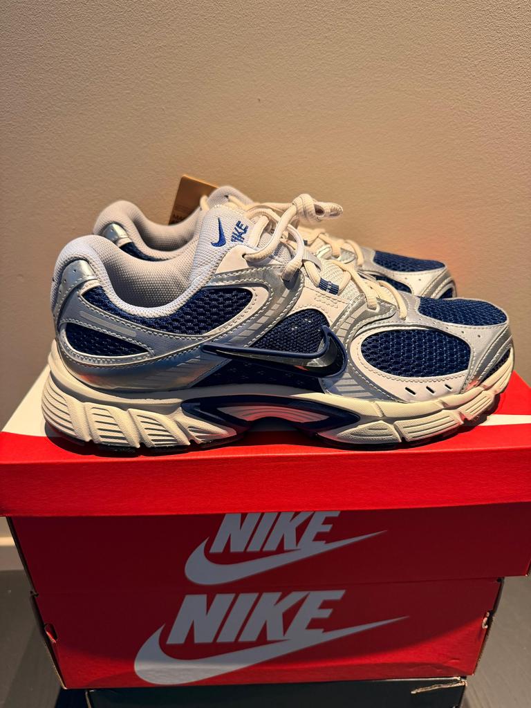 Nike V5 RNR sneakers, Neuf, Enlèvement, Bleu, Baskets