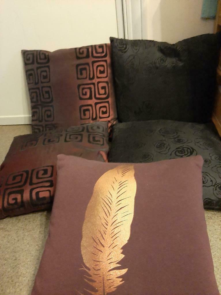 5 coussins de décoration pour fauteuil la pièce 5 €, Enlèvement, Comme neuf