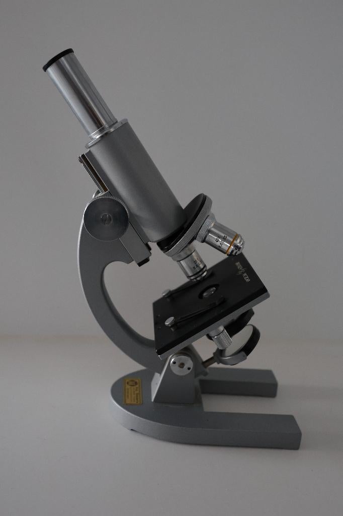 Microscope académique WETZLAR à 3 objectifs, Enlèvement ou Envoi, Comme neuf, Moins de 400x, Microscope biologique