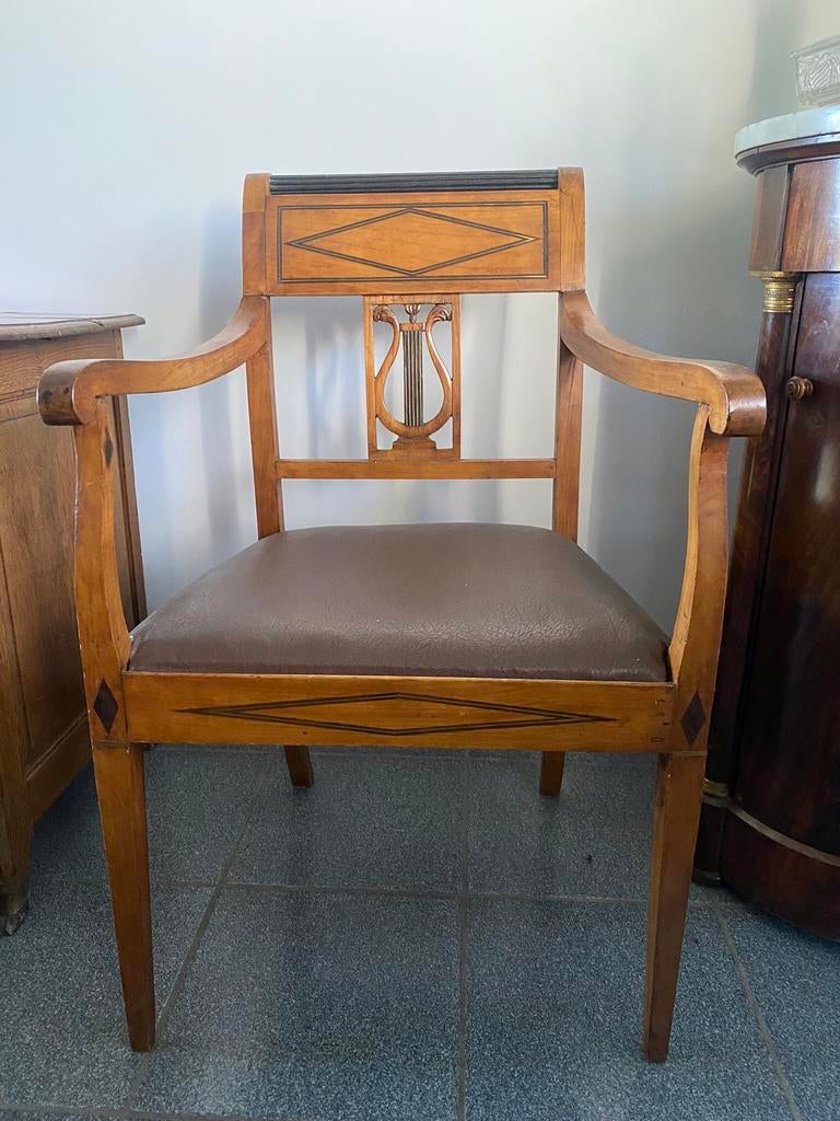 Chaise fauteuil style directoire, Ophalen