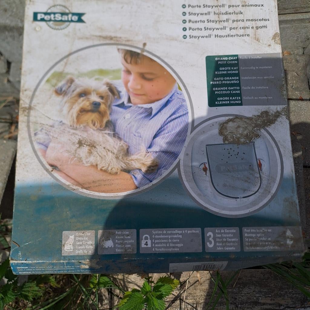 Honden ,katten  Luik voor de deur, Ophalen, Nieuw