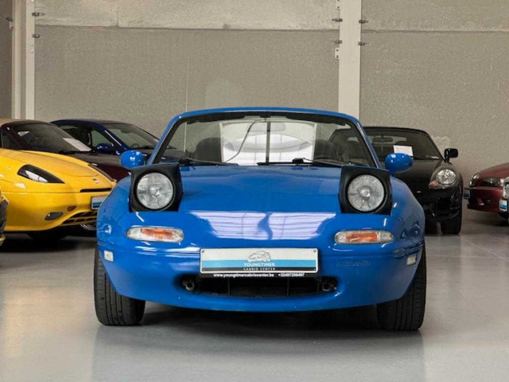 Mazda MX-5 1.6i 16v NA | Verlaagd | MOMO-stuur | Oldtimer, Auto's, 4 cilinders, Cabriolet, Blauw, Bedrijf
