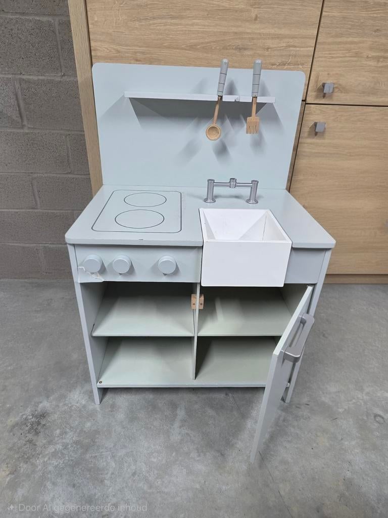 Houten speelgoedkeukentje, Ophalen