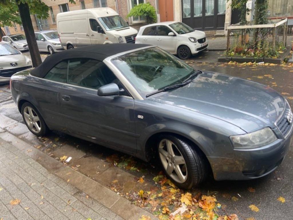 AUDI A4 CABRIO, Cuir, Argent ou Gris, Achat, 2400 cm³