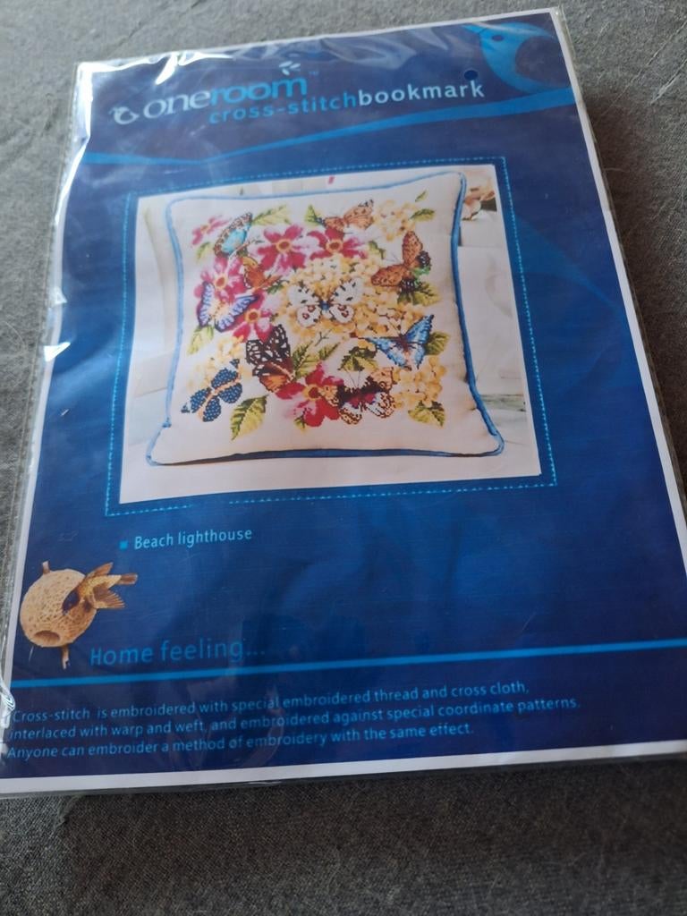 Kruissteek pakket kussen, Ophalen of Verzenden