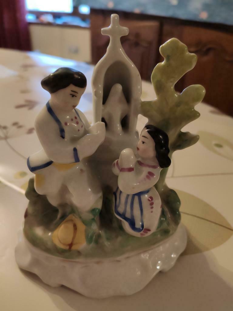 Pied de croix en porcelaine d'Andenne, Ophalen of Verzenden, Zo goed als nieuw