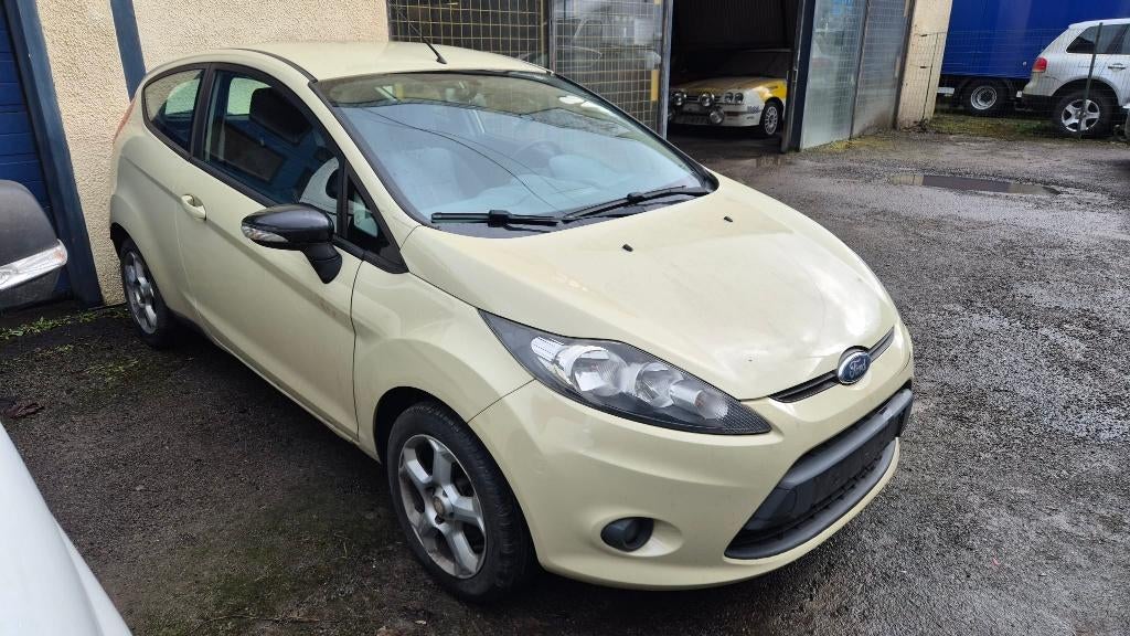 Ford fiesta 1.4TDCI 2009 : pour pièces, Autos : Pièces & Accessoires, Enlèvement, Arrière, Ford, Capot moteur
