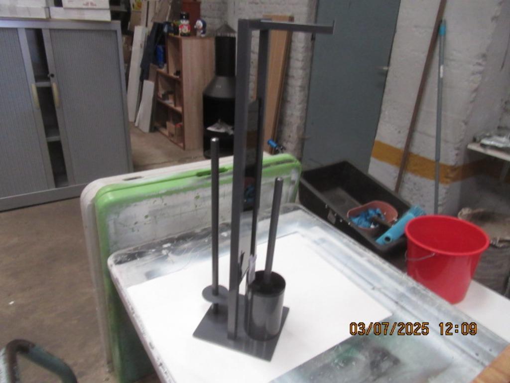 brosse wc + porte rouleau en metal, Enlèvement ou Envoi, Neuf, Gris, Autres types