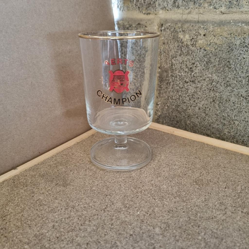 Verre Aerts Champion, Collections, Marques de bière, Enlèvement ou Envoi, Utilisé, Verre ou Verres, Autres marques