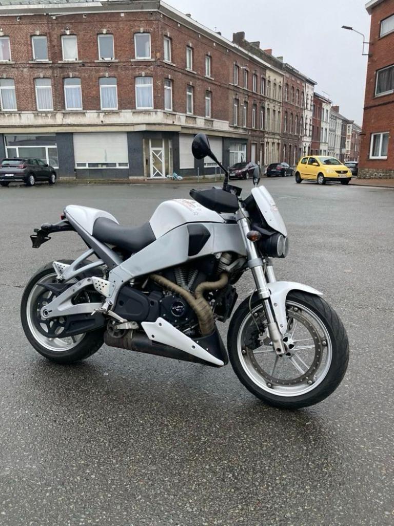Buell XB9, Motoren, 2 cilinders, Bedrijf, 900 cc, Sport
