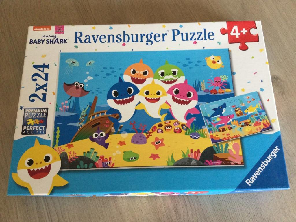 2 Baby shark puzzels - 2x 24 stuks - merk: Ravensburger, Ophalen of Verzenden, 10 tot 50 stukjes, Zo goed als nieuw, 4 tot 6 jaar