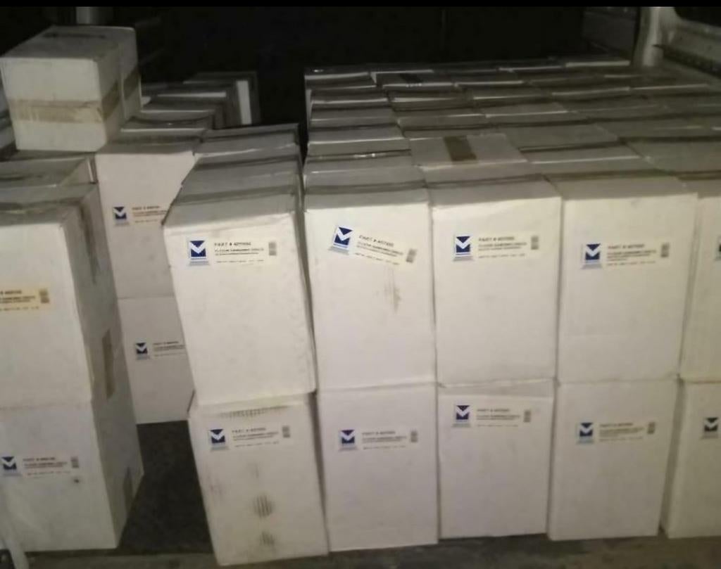 hoogwaardig schuurmiddel van 180 mm 350€ per lot, Doe-het-zelf en Bouw, Hout en Planken, Ophalen of Verzenden, Nieuw