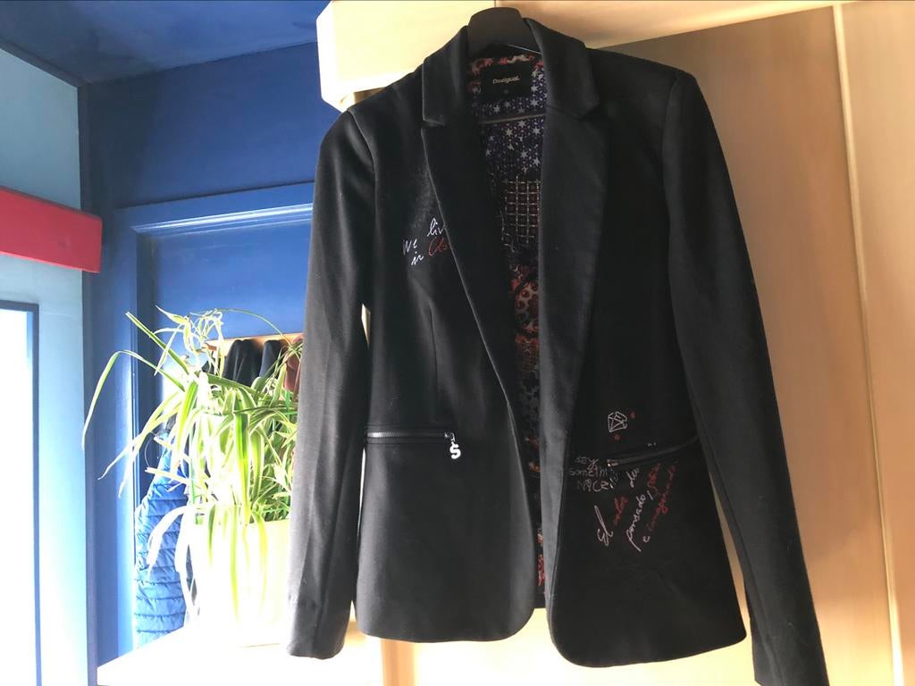 Veste Desigual, Ophalen of Verzenden, Zo goed als nieuw