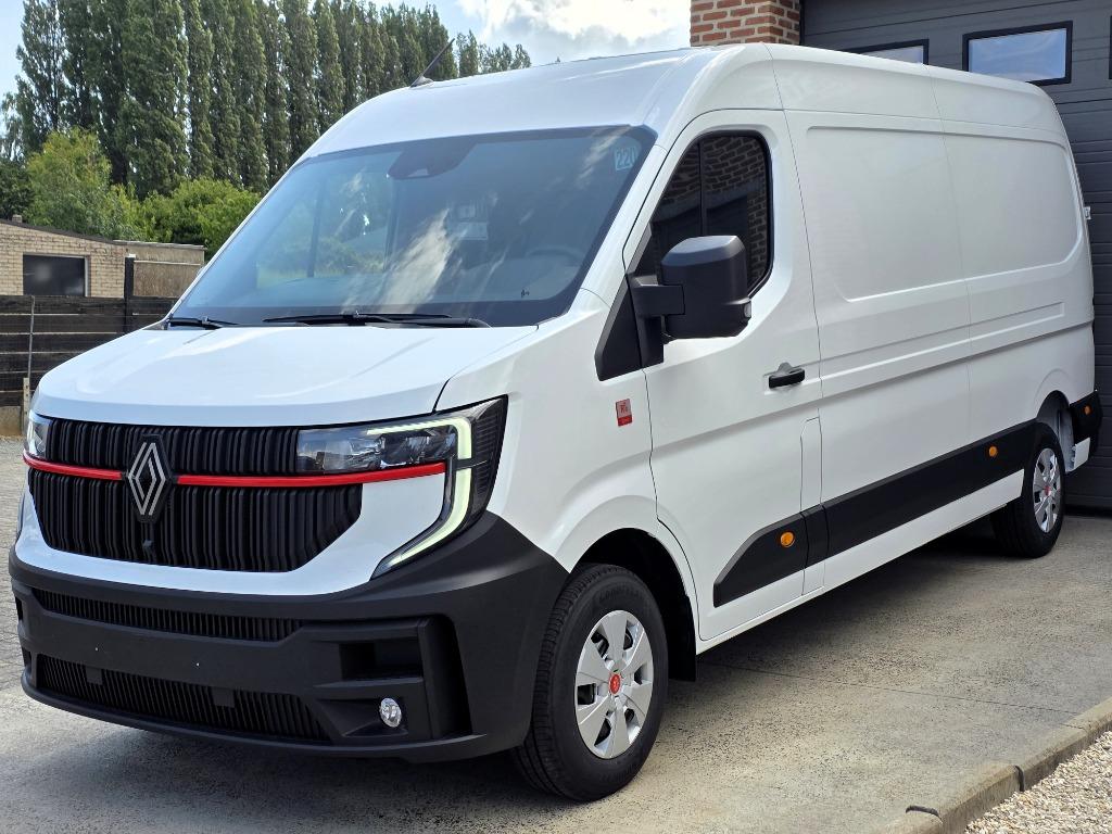Renault Master RED TRUCKS L3H2 AUTOMAAT NIEUW 2025 0KM 170PK, Stof, Renault, USB, Bedrijf