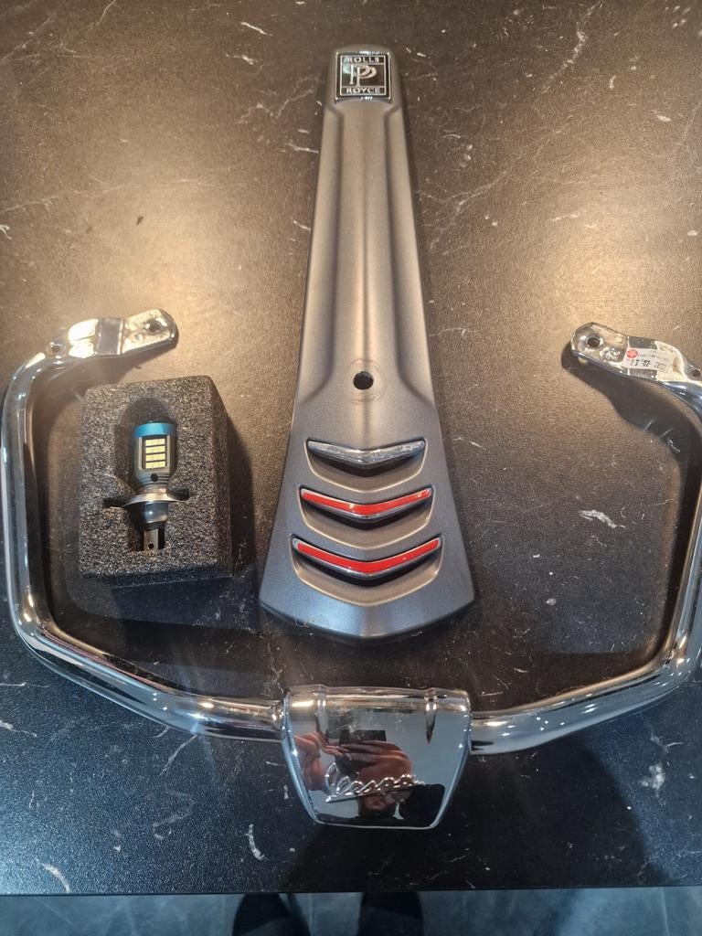 Vespa accessoires., Fietsen en Brommers, Ophalen, Koplamp, Vespa