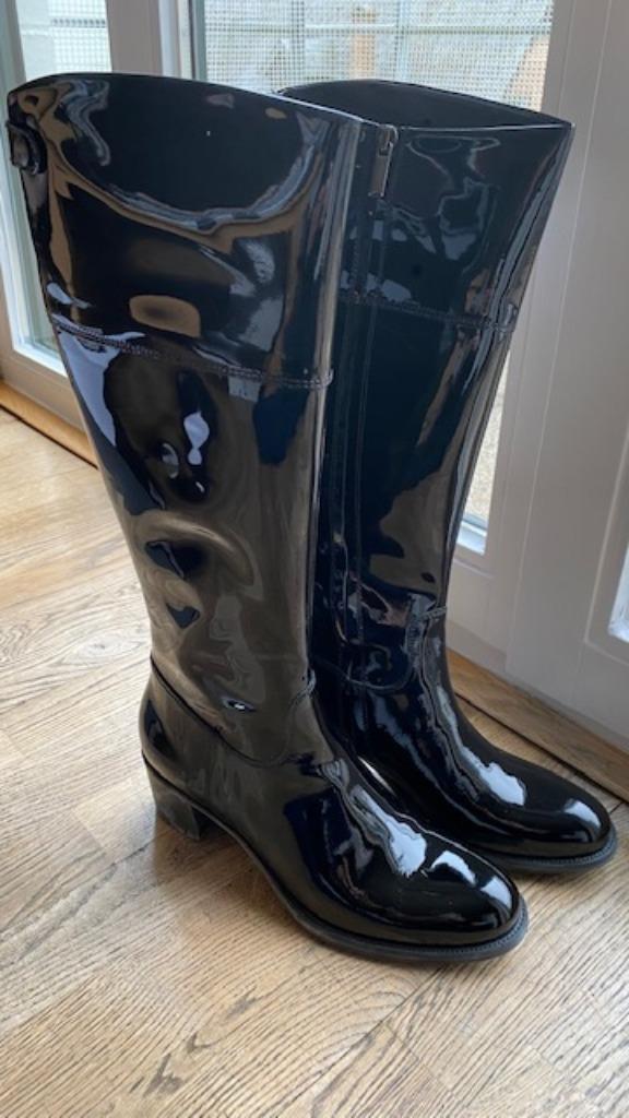 Paire de bottes vernis noir NEUVES pointure 39 femme (marque, Vêtements | Femmes, Neuf, Tremp, Enlèvement, Bottes hautes