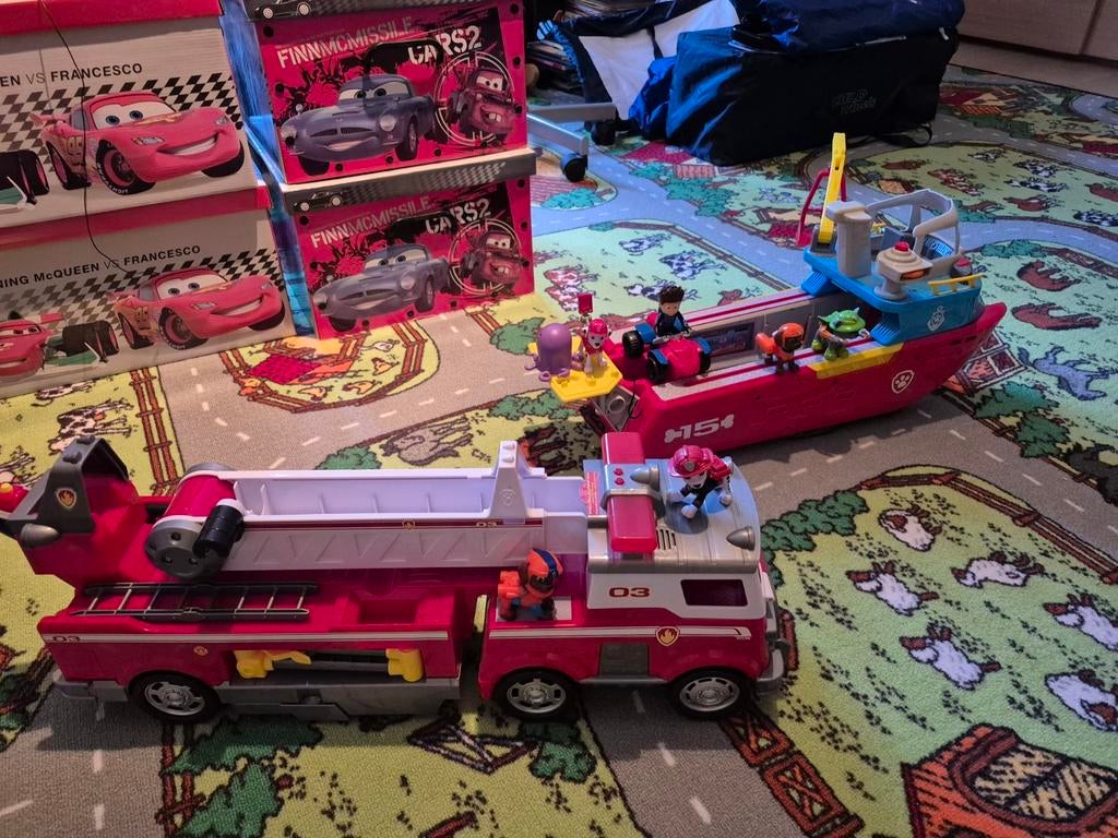 Pawpatrol bradweerwagen en reddingsboot elk 25 euro per stuk, Ophalen, Zo goed als nieuw