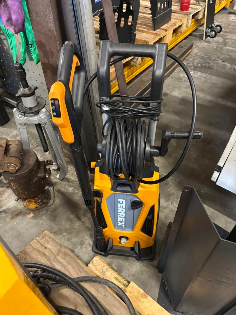Ferrex hogedrukreiniger 220v, Tuin en Terras, Ophalen, Zo goed als nieuw