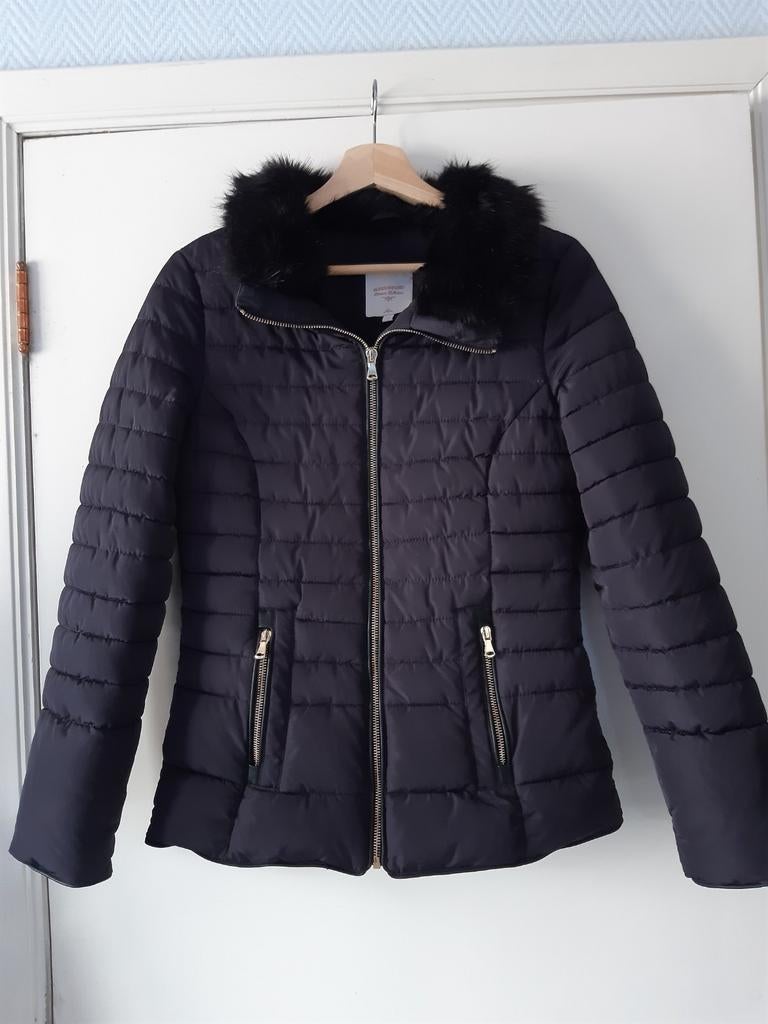 Toffe marineblauwe winterjas Clockhouse maat 36 amper gedrag, Kleding | Dames, Jassen | Winter, Ophalen, Zo goed als nieuw, Maat 36 (S)