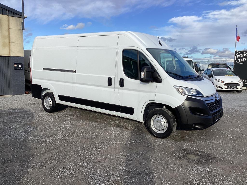 citroen jumper l3h2 140pk 2022 200km 21950e ex, Auto's, Bestelwagens en Lichte vracht, Voorwielaandrijving, Stof, 4 cilinders