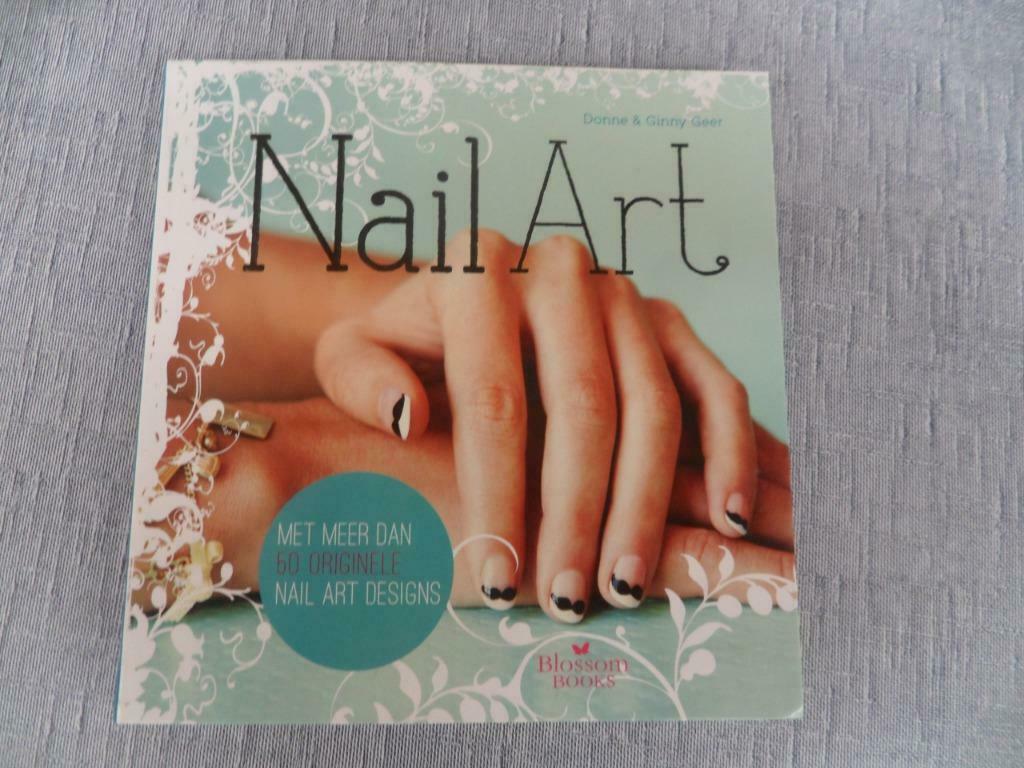 nail art, Enlèvement ou Envoi, Comme neuf