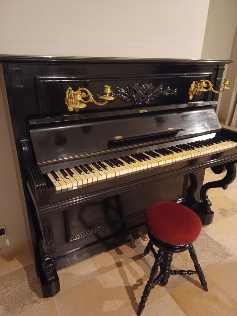 Decoratieve piano, Enlèvement