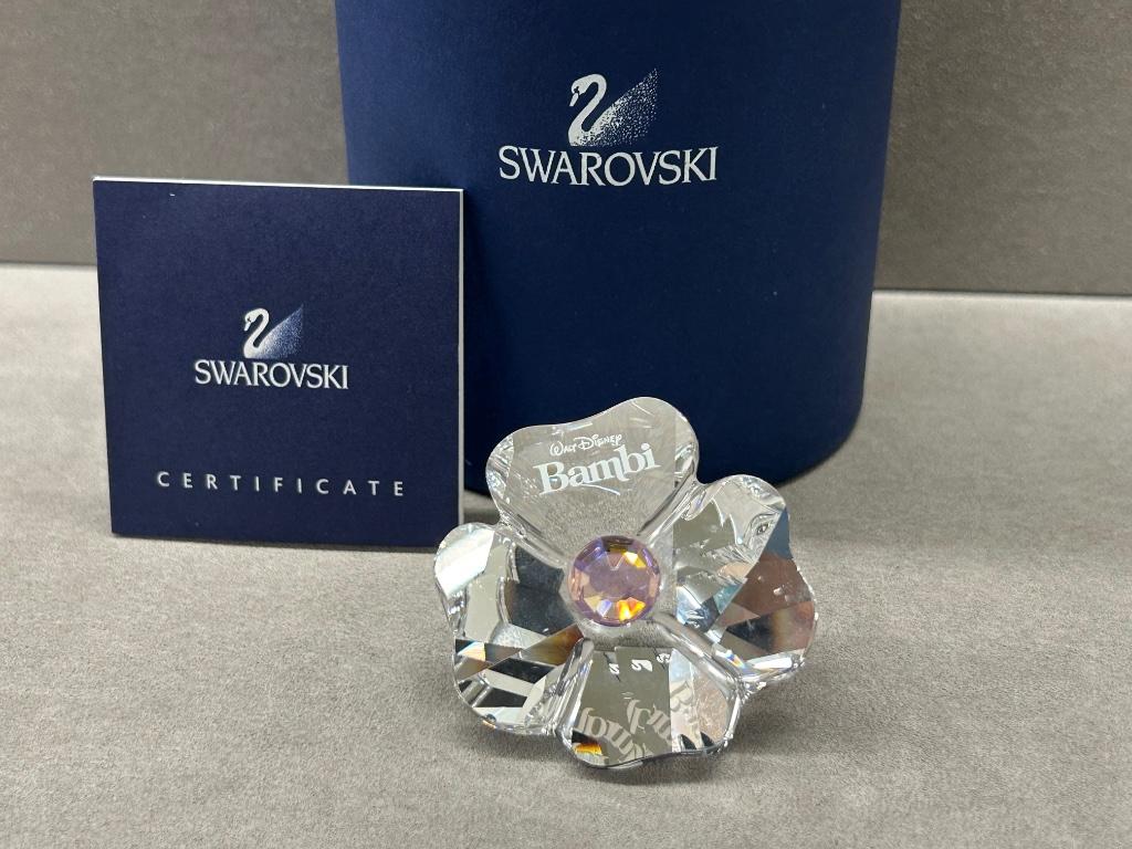Swarovski Disney Titel Plaquette Bambi, Verzamelen, Ophalen of Verzenden, Nieuw, Figuurtje