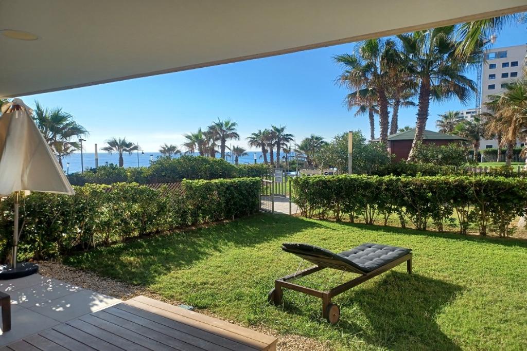 Modern Appartement met privétuin in luxedomein, Torrevieja, Propriétaire, 4 personnes, Appartement, 2 chambres