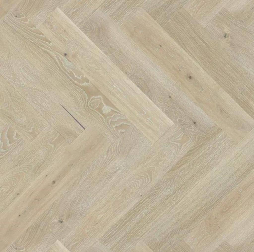 Parquet en Chêne - Bâton Rompu - Vernis Blanc -600x90x15/4mm, Bricolage & Construction, Planches & Dalles, Neuf, Moins de 10 cm