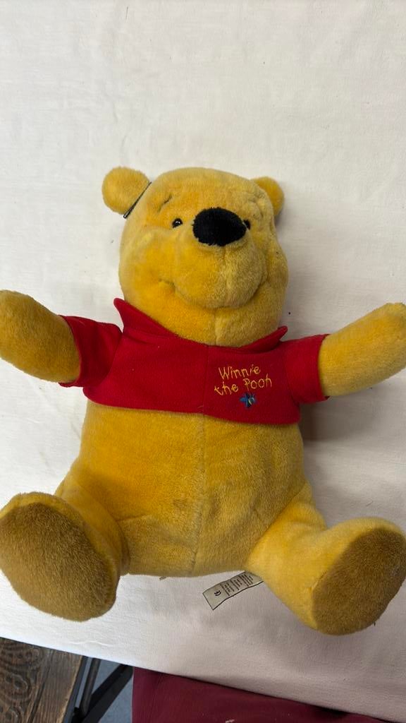 Knuffel winnie de pooh 33 cm hoog, Kinderen en Baby's, Ophalen of Verzenden, Gebruikt