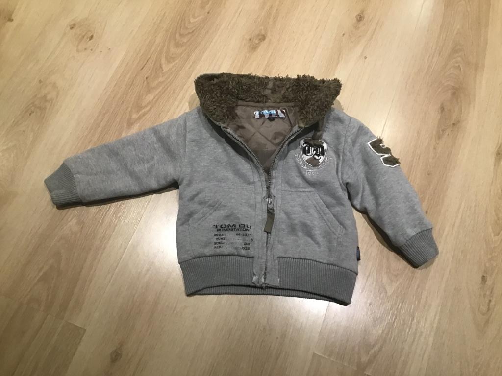 Vest Tom Du maat 92, Kinderen en Baby's, Trui of Vest, Ophalen of Verzenden, Zo goed als nieuw, Jongen