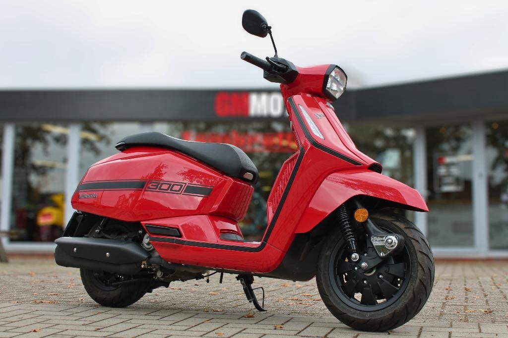 Lambretta X300 SR, Motoren, Motoren | Overige merken, Bedrijf, Scooter, 12 t/m 35 kW, 1 cilinder, Minimaal motorrijbewijs A2, ABS