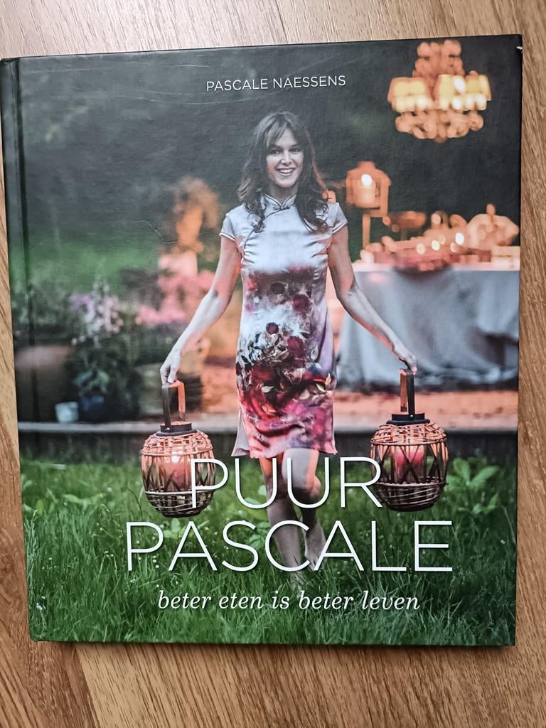 Pascale Naessens - Puur Pascale, Boeken, Kookboeken, Zo goed als nieuw, Ophalen