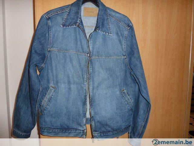 Blauwe jeansjas voor heren, Gedragen