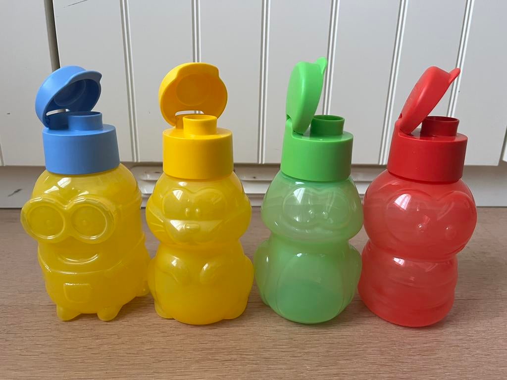 Tupperware drinkfles kind (4), Huis en Inrichting, Ophalen, Zo goed als nieuw