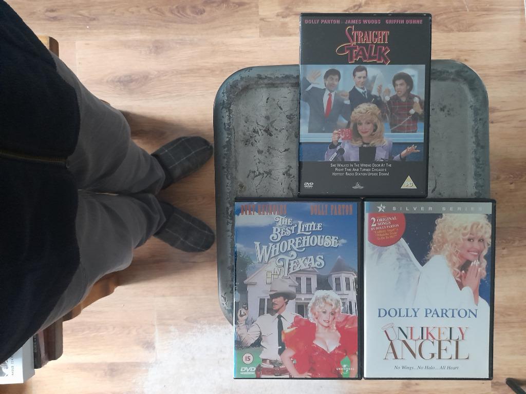 Dolly Parton pakket, À partir de 16 ans, Envoi, Comme neuf