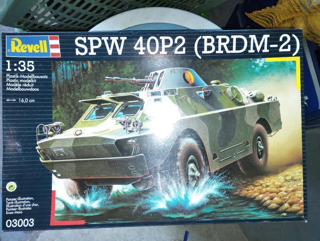 Revell militaria modelbouw kit N03003 SPW 40P2 -BRDM-2, Neuf, Tank, Revell, Enlèvement